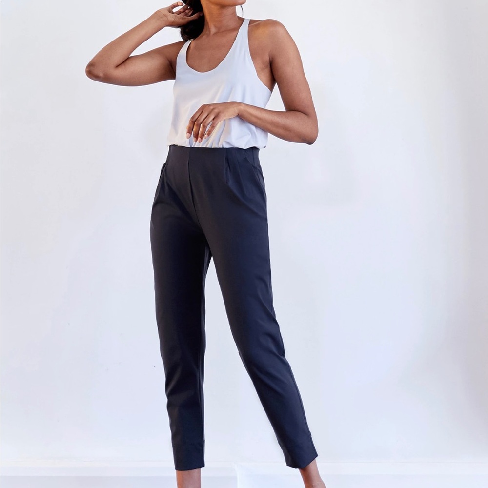 A Day Pleated Pants